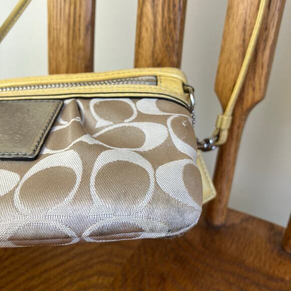 COACH Vtg Y2K Khaki Tan & Yellow POPPY Signature C Sateen Mini Crossbody Purse - Picture 4 of 16